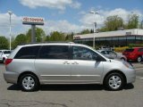 2004 Toyota Sienna LE