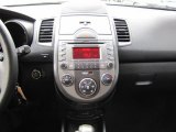 2010 Kia Soul Ghost Special Edition Controls