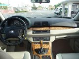 2000 BMW X5 4.4i Dashboard