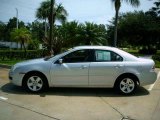 2006 Silver Frost Metallic Ford Fusion SE #440947