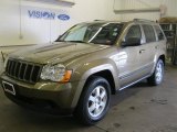 2009 Olive Green Metallic Jeep Grand Cherokee Laredo 4x4 #49136190