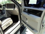 2008 Lincoln Navigator L Limited Edition 4x4 Door Panel