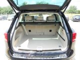 2011 Volkswagen Touareg TDI Sport 4XMotion Trunk