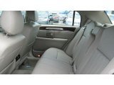 2007 Lincoln Town Car Signature Dove Interior