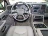 2004 Chevrolet Suburban 1500 LS Dashboard