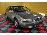1999 Sable Pearl Toyota Camry LE V6 #49245022