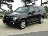 2009 Ford Expedition Limited Front 3/4 View