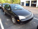 Pitch Black Ford Focus in 2005