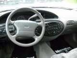 1996 Ford Taurus GL Dashboard