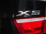 2010 BMW X5 xDrive35d Marks and Logos
