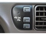 2000 GMC Jimmy SLS 4x4 Controls