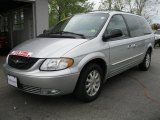 2002 Bright Silver Metallic Chrysler Town & Country LXi #49515164