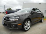 Black Oak Brown Metallic Volkswagen Eos in 2012