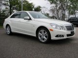 2011 Mercedes-Benz E 350 BlueTEC Sedan Front 3/4 View