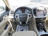 2011 Chrysler 300  Dashboard