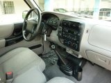 2000 Ford Ranger XL Regular Cab 4x4 Dashboard