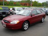2002 Matador Red Metallic Ford Taurus SE Wagon #49695450