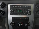 2009 Jeep Commander Sport 4x4 Controls