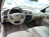 2004 Ford Taurus SE Wagon Dashboard