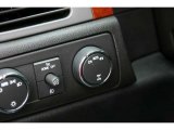 2010 GMC Yukon SLE 4x4 Controls