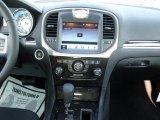 2011 Chrysler 300  Controls