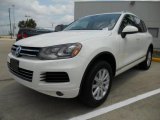 2011 Volkswagen Touareg VR6 FSI Sport 4XMotion Front 3/4 View