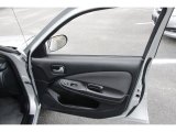 2005 Nissan Sentra 1.8 S Special Edition Door Panel