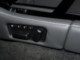 2010 Aston Martin DBS Coupe Controls