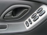2005 Mazda Tribute i 4WD Controls