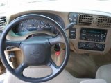 2002 Chevrolet S10 LS Extended Cab 4x4 Dashboard