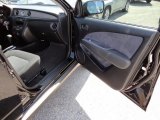 2003 Mitsubishi Outlander LS Door Panel