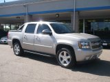 2007 Silver Birch Metallic Chevrolet Avalanche Z71 4WD #49920455