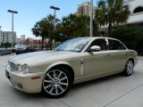 2008 Winter Gold Metallic Jaguar XJ Vanden Plas #49904939