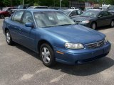 1998 Chevrolet Malibu Sedan Front 3/4 View