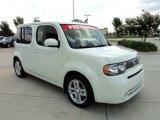 White Pearl Nissan Cube in 2009