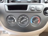2002 Mazda Tribute LX V6 Controls