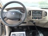 2004 Ford F150 XL Heritage Regular Cab Dashboard