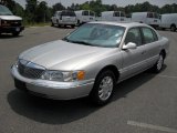 2001 Silver Frost Metallic Lincoln Continental  #50037577