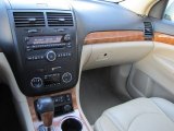 2008 Saturn Outlook XR AWD Dashboard