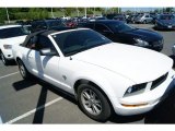 2009 Performance White Ford Mustang V6 Convertible #50150777