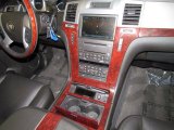 2009 Cadillac Escalade ESV Controls