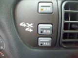 2004 Chevrolet S10 LS ZR5 Crew Cab 4x4 Controls