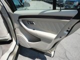 2010 Ford Taurus Limited AWD Door Panel