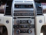 2010 Ford Taurus Limited AWD Controls