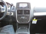 2011 Dodge Grand Caravan R/T Controls