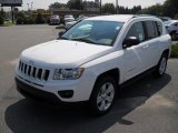 2011 Bright White Jeep Compass 2.4 Latitude #50268595