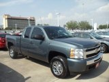 2009 Chevrolet Silverado 1500 LT Extended Cab Front 3/4 View