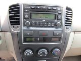 2009 Kia Sorento LX 4x4 Controls