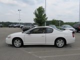 White Chevrolet Monte Carlo in 2007