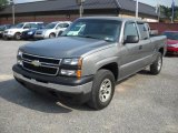 2007 Chevrolet Silverado 1500 Classic LS Extended Cab 4x4 Front 3/4 View